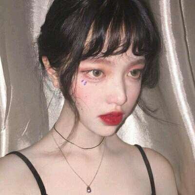2025超火的女生真人QQ头像来袭🔥 女生头像 第20张 2025超火的女生真人QQ头像来袭🔥 女生头像 第20张