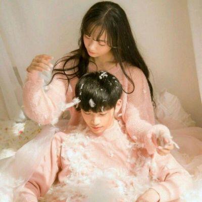 2025超绝一左一右高清真人情侣头像来袭❗ 情侣头像 第32张