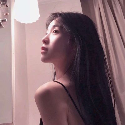 🔥2025款真人时尚女生性感头像来袭！ 女生头像 第10张