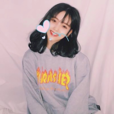 🌈2025真人女生时尚可爱微信头像图片 女生头像 第14张 🌈2025真人女生时尚可爱微信头像图片 女生头像 第14张