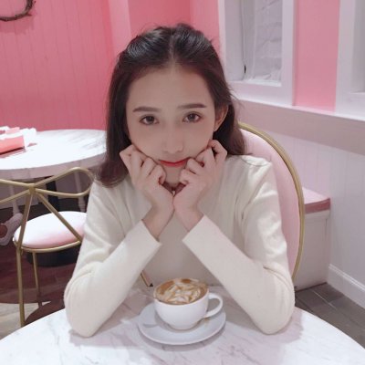 2025年超火的网红女生头像来啦🔥 女生头像 第2张