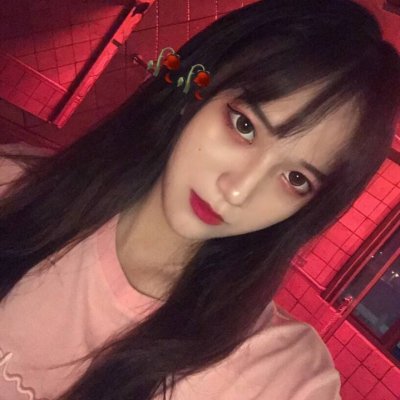 2025年超火的网红女生头像来啦🔥 女生头像 第15张