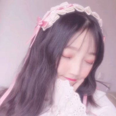 2025年超火的网红女生头像来啦🔥 女生头像 第34张