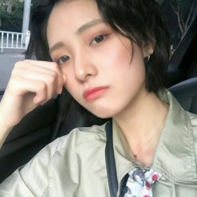 🔥2025必看!超潮真人女生头像来袭 女生头像 第12张 🔥2025必看!超潮真人女生头像来袭 女生头像 第12张