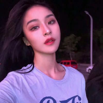 2025最新时尚潮流感拉满的真人女头来袭! 女生头像 第10张 2025最新时尚潮流感拉满的真人女头来袭! 女生头像 第10张