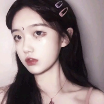 2025绝美独特高冷女生头像来袭! 女生头像 第1张 2025绝美独特高冷女生头像来袭! 女生头像 第1张