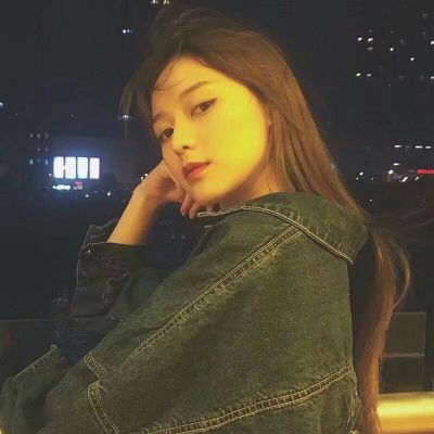 🔥2025 超绝真人女生霸气头像来袭 女生头像 第20张 🔥2025 超绝真人女生霸气头像来袭 女生头像 第20张