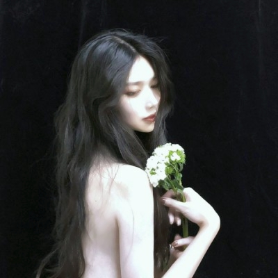 2025绝美独特高冷女生头像来袭! 女生头像 第20张 2025绝美独特高冷女生头像来袭! 女生头像 第20张