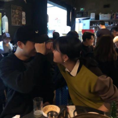 2025超潮QQ情侣真人头像来袭💑 情侣头像 第19张 2025超潮QQ情侣真人头像来袭💑 情侣头像 第19张