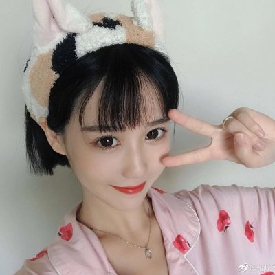姐妹们必看!超美的短发女生微信头像来啦 女生头像 第16张 姐妹们必看!超美的短发女生微信头像来啦 女生头像 第16张