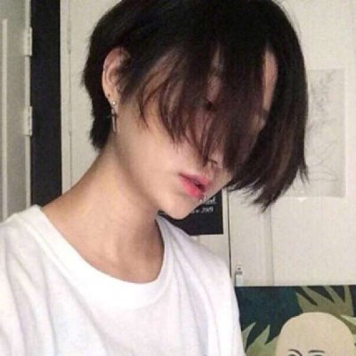 姐妹们必看!超美的短发女生微信头像来啦 女生头像 第17张 姐妹们必看!超美的短发女生微信头像来啦 女生头像 第17张