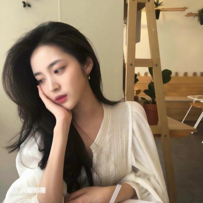 🔥2025必看!超潮女生真人QQ头像来袭 女生头像 第27张 🔥2025必看!超潮女生真人QQ头像来袭 女生头像 第27张