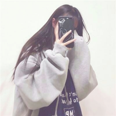 📱手机挡脸真人女生头像大集合来啦！ 女生头像 第19张