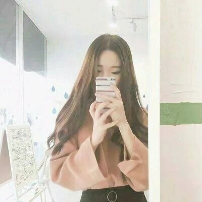 📱手机挡脸真人女生头像大集合来啦！ 女生头像 第7张