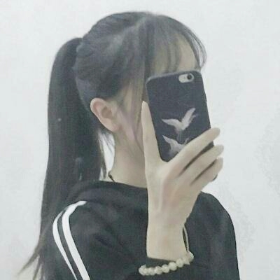 📱手机挡脸真人女生头像大集合来啦！ 女生头像 第25张