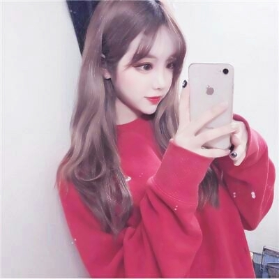 📱手机挡脸真人女生头像大集合来啦！ 女生头像 第21张