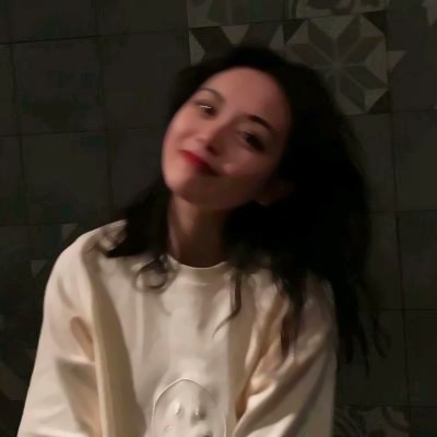 2025超火的真人女头像来啦✨ 女生头像 第9张