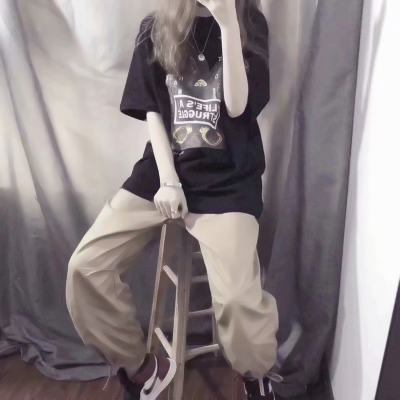 📸2025超火真人一左一右情侣微信头像来袭 情侣头像 第31张 📸2025超火真人一左一右情侣微信头像来袭 情侣头像 第31张