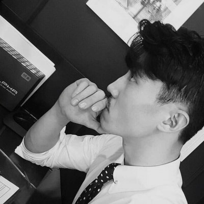 黑白男生真人伤感头像精选 男生头像 第5张 黑白男生真人伤感头像精选 男生头像 第5张