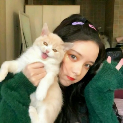 🌟2025年超流行的真人微信女头像 女生头像 第16张 🌟2025年超流行的真人微信女头像 女生头像 第16张