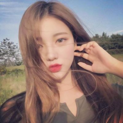 清新脱俗的真人女生简单头像图片大全 女生头像 第18张 清新脱俗的真人女生简单头像图片大全 女生头像 第18张