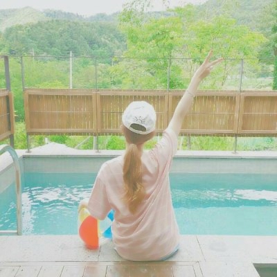 真人唯美可爱女生背影头像大全✨  女生头像 第1张