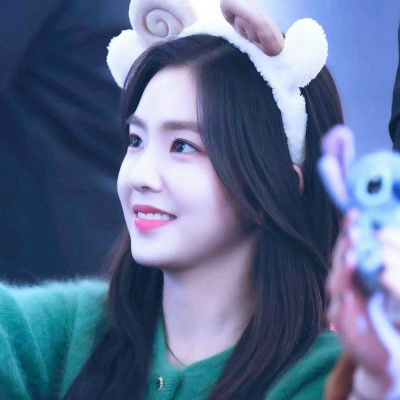 港风潮流真人女生头像,谁能拒绝😍 女生头像 第17张 港风潮流真人女生头像,谁能拒绝😍 女生头像 第17张