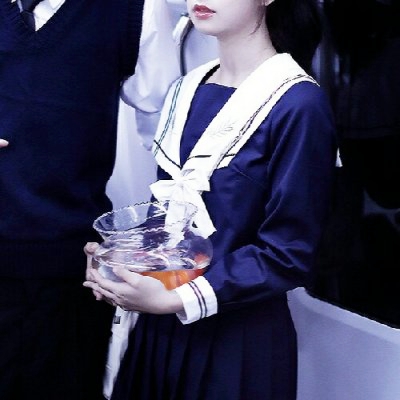 超绝!真人女生制服部位头像来袭✨ 女生头像 第19张 超绝!真人女生制服部位头像来袭✨ 女生头像 第19张