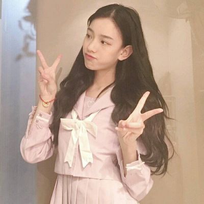👭超绝!真人闺蜜头像一人一张高清来袭 友情头像 第30张 👭超绝!真人闺蜜头像一人一张高清来袭 友情头像 第30张