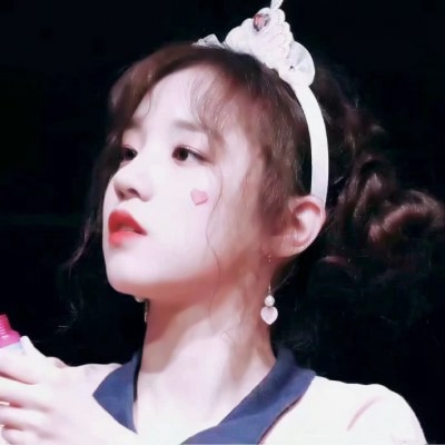三人三张一组单人唯美闺蜜头像图片✨ 友情头像 第15张 三人三张一组单人唯美闺蜜头像图片✨ 友情头像 第15张