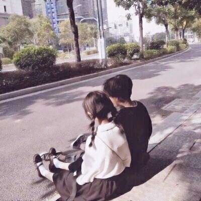 不露脸真人情侣头像大全✨超有氛围感 情侣头像 第3张