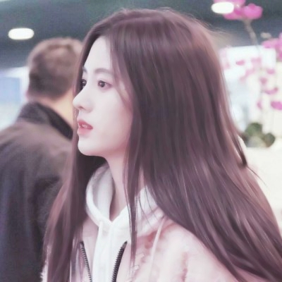港风潮流真人女生头像,谁能拒绝😍 女生头像 第27张 港风潮流真人女生头像,谁能拒绝😍 女生头像 第27张