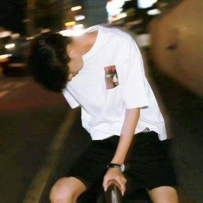 被帅晕!这些帅气阳光的男生头像狠狠拿捏住了 男生头像 第15张 被帅晕!这些帅气阳光的男生头像狠狠拿捏住了 男生头像 第15张