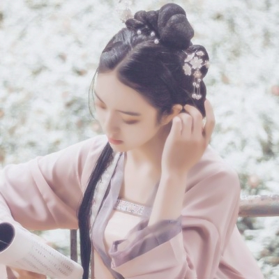 让人一眼惊艳的古风头像女✨举手投足间尽显古典韵味 女生头像 第17张 让人一眼惊艳的古风头像女✨举手投足间尽显古典韵味 女生头像 第17张