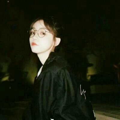 真人个性女生头像来袭,超酷超好看✨ 女生头像 第21张 真人个性女生头像来袭,超酷超好看✨ 女生头像 第21张