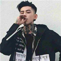 酷到炸!纹身霸气男人抽烟头像来袭 男生头像 第15张 酷到炸!纹身霸气男人抽烟头像来袭 男生头像 第15张