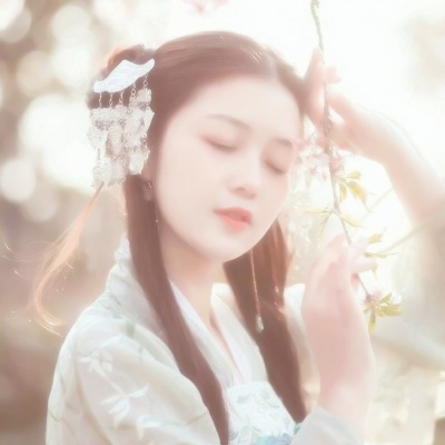 让人一眼惊艳的古风头像女✨举手投足间尽显古典韵味 女生头像 第4张 让人一眼惊艳的古风头像女✨举手投足间尽显古典韵味 女生头像 第4张