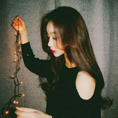 绝美!真人女生唯美有气质头像大全✨ 女生头像 第3张 绝美!真人女生唯美有气质头像大全✨ 女生头像 第3张
