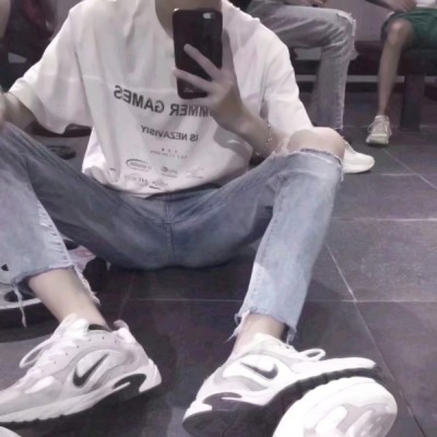 超酷!不露脸的真人潮流男生部位头像 男生头像 第19张 超酷!不露脸的真人潮流男生部位头像 男生头像 第19张