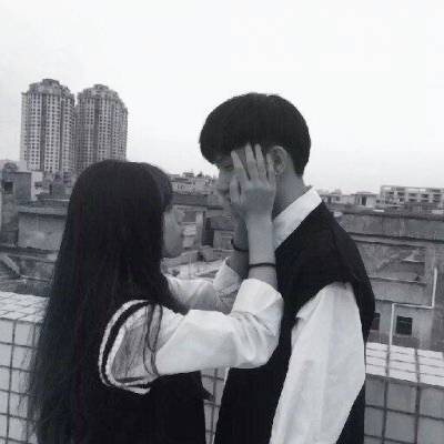 不露脸真人情侣头像大全✨超有氛围感 情侣头像 第10张