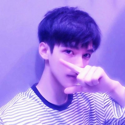 紫色系真人男生头像,氛围感直接拉满💜 男生头像 第2张 紫色系真人男生头像,氛围感直接拉满💜 男生头像 第2张
