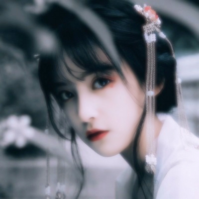 让人一眼惊艳的古风头像女✨举手投足间尽显古典韵味 女生头像 第6张 让人一眼惊艳的古风头像女✨举手投足间尽显古典韵味 女生头像 第6张