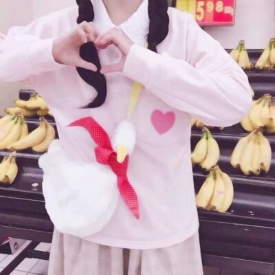 真人感爆棚的时尚清新女生头像来啦🥰 女生头像 第31张 真人感爆棚的时尚清新女生头像来啦🥰 女生头像 第31张