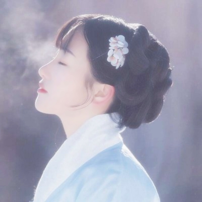 让人一眼惊艳的古风头像女✨举手投足间尽显古典韵味 女生头像 第3张 让人一眼惊艳的古风头像女✨举手投足间尽显古典韵味 女生头像 第3张