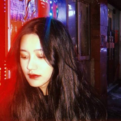 女生必看 | 超绝伤感头像来袭🥀 女生头像 第17张 女生必看 | 超绝伤感头像来袭🥀 女生头像 第17张