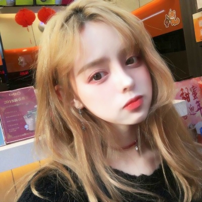 超酷的真人潮流女生头像✨ 女生头像 第1张