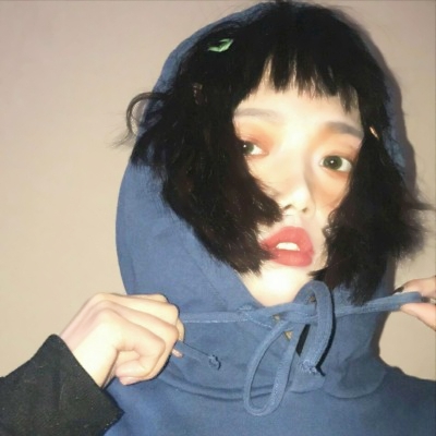 原宿风女生真人酷飒头像来袭✨ 女生头像 第21张 原宿风女生真人酷飒头像来袭✨ 女生头像 第21张