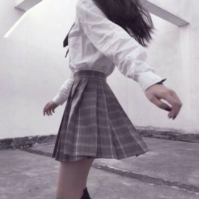 绝美部位短裙女头来袭,不露脸也超绝✨ 女生头像 第10张 绝美部位短裙女头来袭,不露脸也超绝✨ 女生头像 第10张