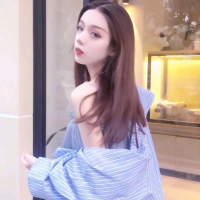 超绝！女生性感身材头像来袭🔥 女生头像 第16张