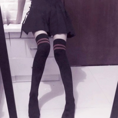 不露脸的下半身女生头像,超有氛围感✨ 女生头像 第15张 不露脸的下半身女生头像,超有氛围感✨ 女生头像 第15张